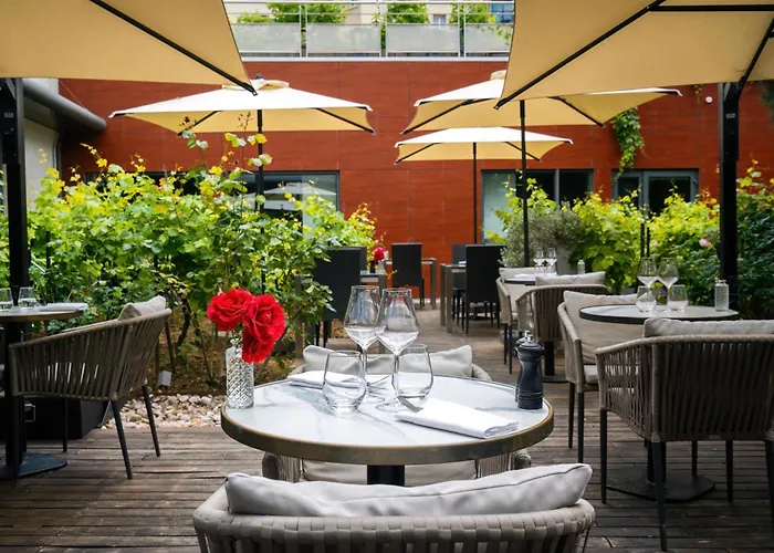 Doubletree By Hilton Paris Boulogne